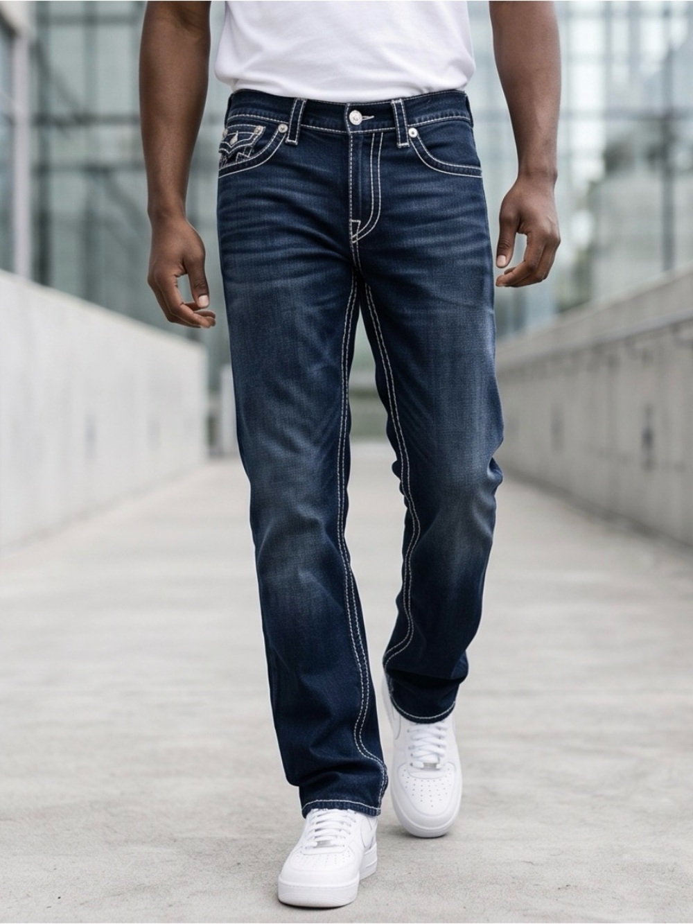 Stunning Vintage True Religion Blue Relaxed Jeans with Horseshoe Stitching